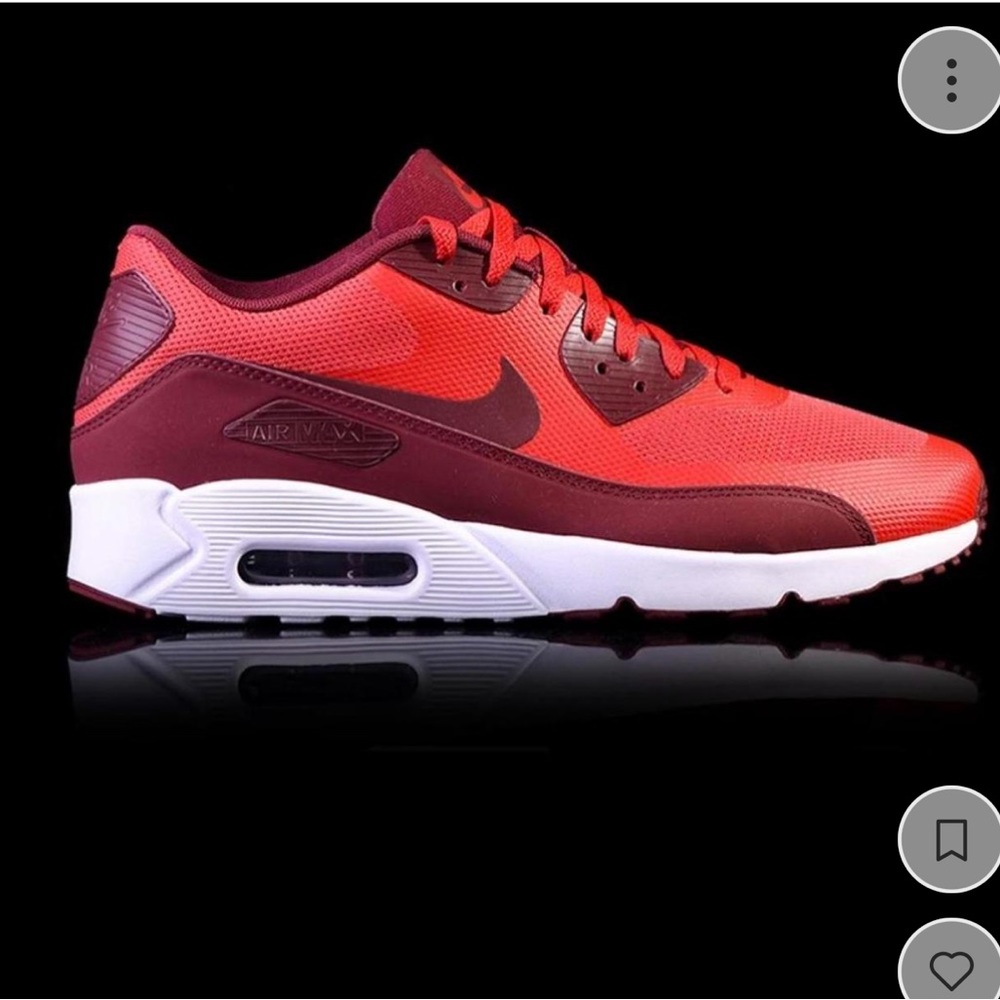 Nike Air Max 90 Ultra 2.0 Essential Sneakers